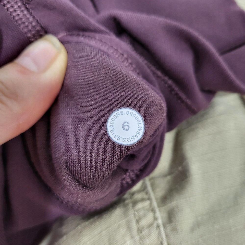 Lululemon Women’s Size 6 Burgundy Cropped Wunder Under Leggings - Picture 7 of 7